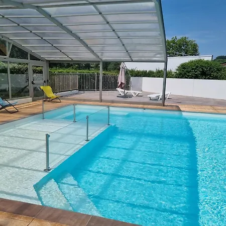Etxean, De 1 A 6 Personnes Avec Barbecue, Parking Et Piscine Apartment *
